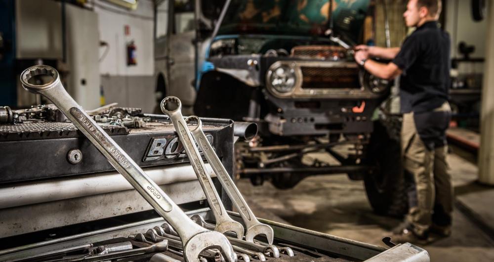 ۵ ویژگی که تعمیرگاه تخصصی علی حصاری در ورامین دارد